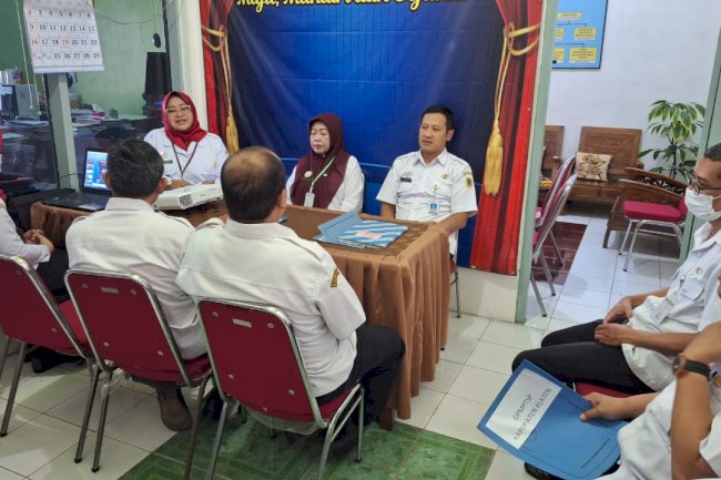 Tujuh Penilai Kabupaten Evaluasi Kinerja Kecamatan Ceper  