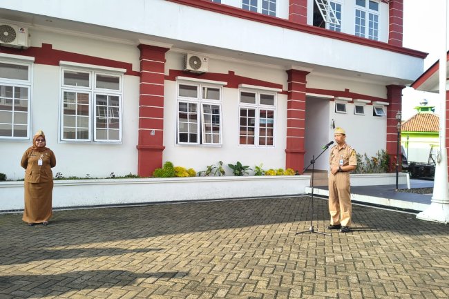 Kegiatan Apel Pagi Kantor Kecamatan Ceper