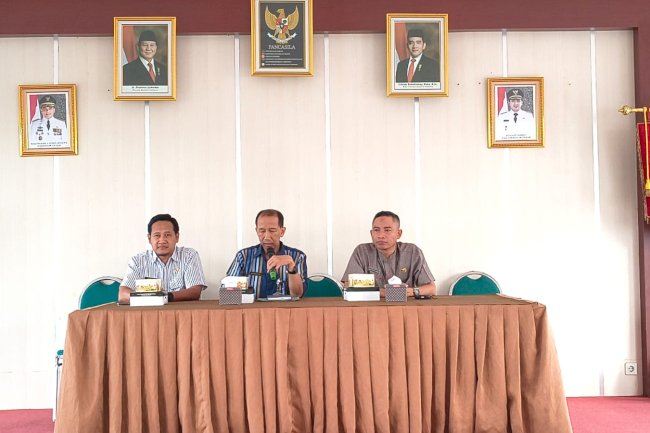 Kegiatan Pendampingan dan Evaluasi Pemutakhiran Daftar Informasi Publik pada Website DILAN oleh Kominfo Kab. Klaten