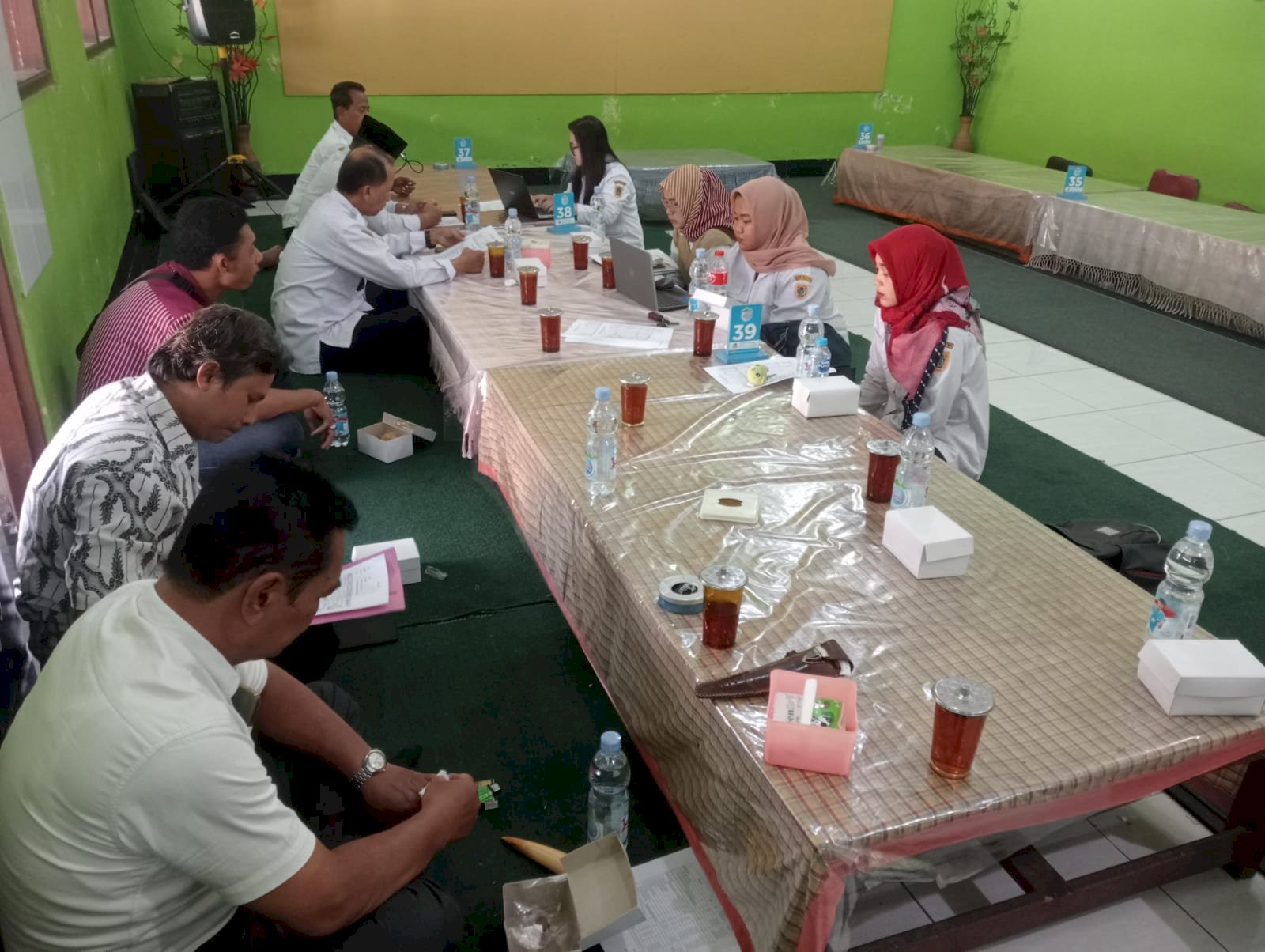 Pembubaran panitia halal bihalal keluarga besar pemerintah kecamatan ceper di rm.bu mayar mlese pd tgl.14/05/2025