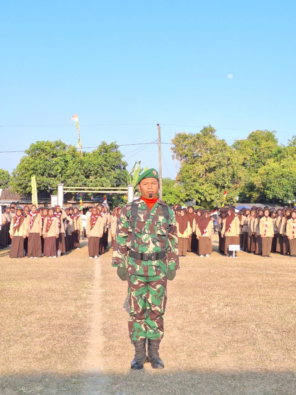 Upacara dalam rangka memperingati HUT ke 79 RI tingkat Kec. Ceper di Lapangan Gelora Bahagia Kridha, Kurung, Ceper. Sabtu, 17 Agustus 2024.