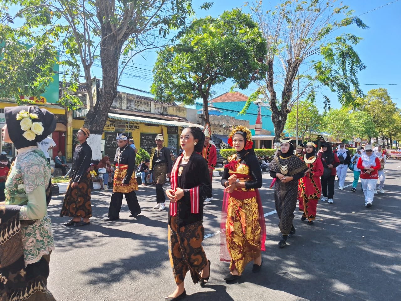 Kecamatan Ceper ikut berpartisipasi dalam Kirab Budaya Kabupaten Klaten tahun 2024 dalam rangka memperingati Hari Jadi ke 220 kab klaten dan HUT ke 79 RI Tahun 2024