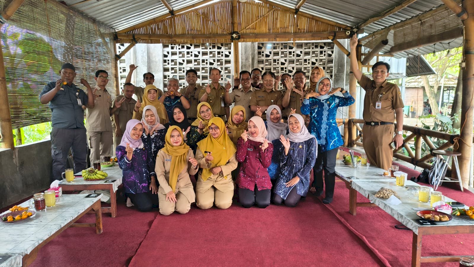 Kegiatan Pelepasan ASN Purnatugas Kecamatan Ceper, Bp. Perry Wirawan